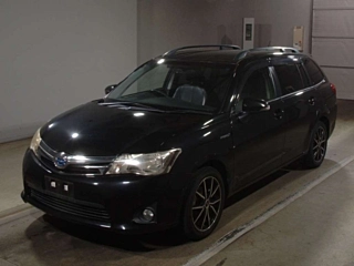 TOYOTA COROLLA FIELDER 2013
