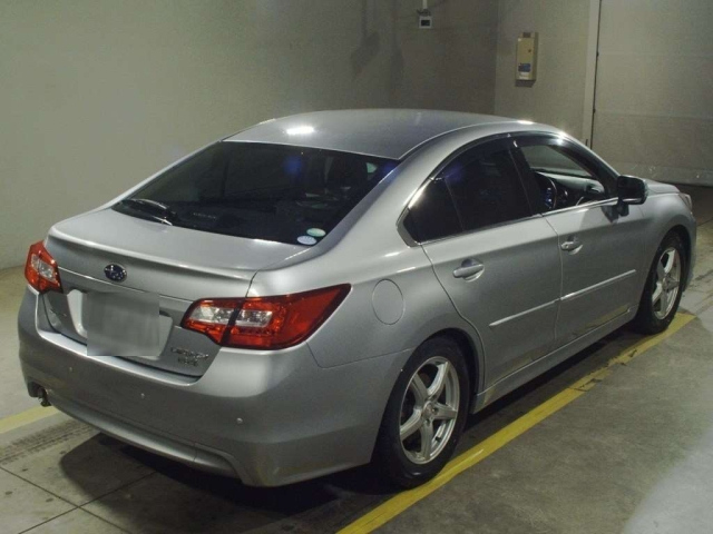 SUBARU LEGACY B4 2015