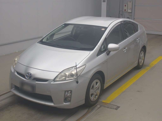 TOYOTA PRIUS 2010