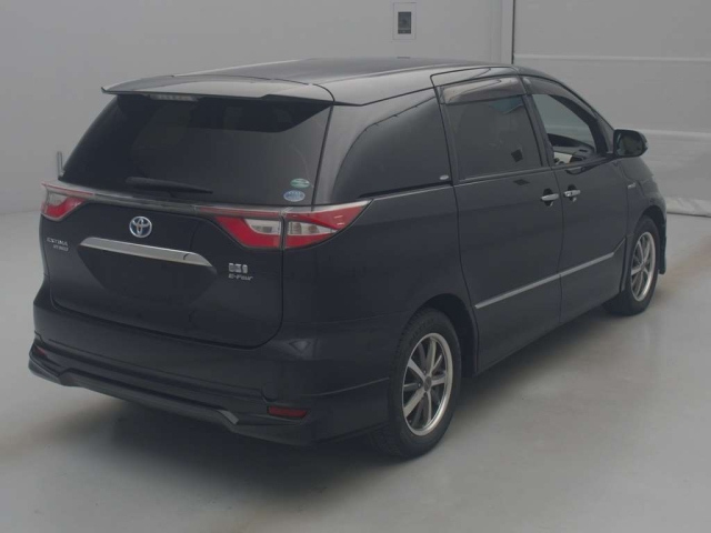 TOYOTA ESTIMA HYBRID 2017