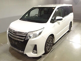 TOYOTA NOAH 2016