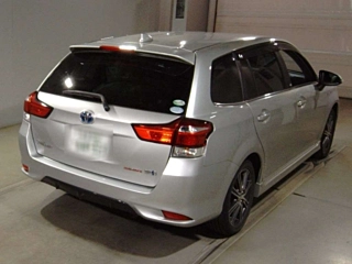 TOYOTA COROLLA FIELDER 2015