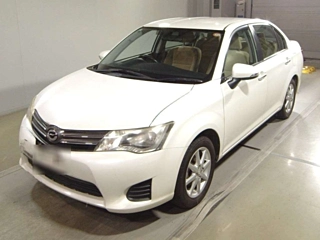TOYOTA COROLLA AXIO 2013