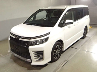 TOYOTA VOXY 2015