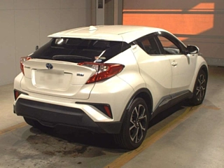 TOYOTA C-HR 2017