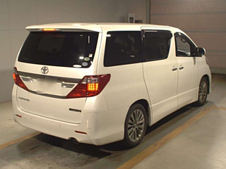 TOYOTA ALPHARD 2014