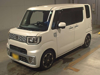 DAIHATSU WAKE 2015