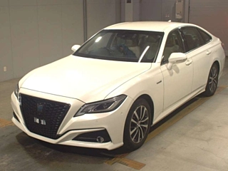 TOYOTA CROWN 2018