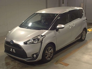 TOYOTA SIENTA 2016