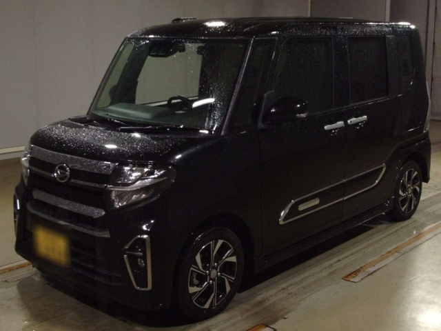 DAIHATSU TANTO 2021