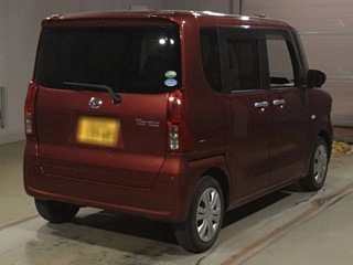 DAIHATSU TANTO 2021