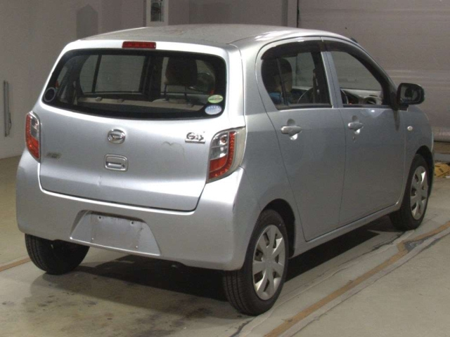 DAIHATSU MIRA E S 2012