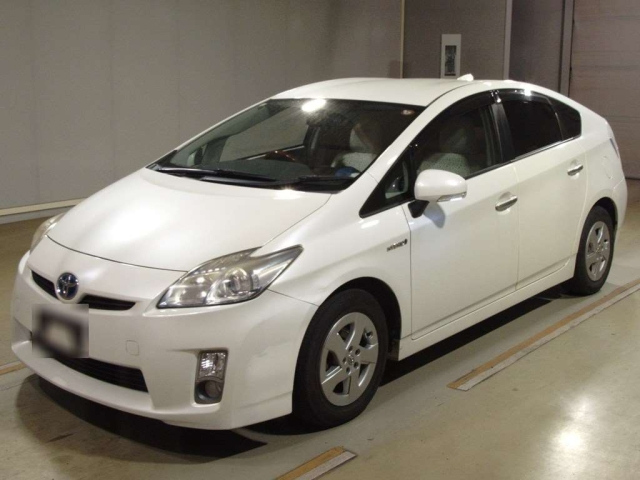 TOYOTA PRIUS 2010