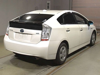 TOYOTA PRIUS 2010