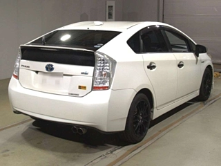TOYOTA PRIUS 2011