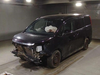 TOYOTA NOAH 2015