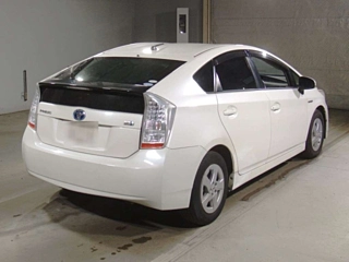 TOYOTA PRIUS 2011
