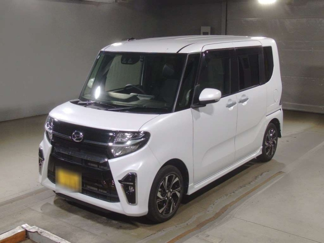 DAIHATSU TANTO 2021