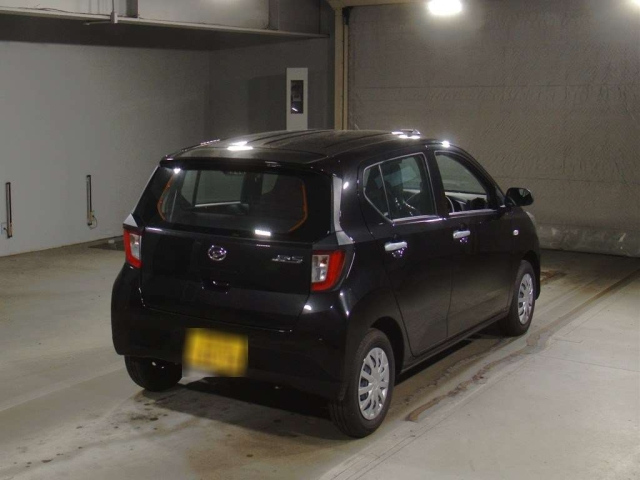 DAIHATSU MIRA E S 2024