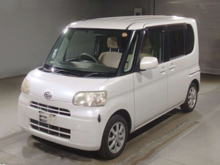 DAIHATSU TANTO 2008