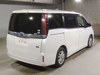 TOYOTA NOAH 2020