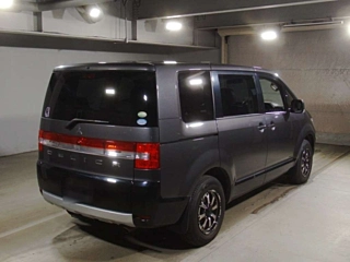 MITSUBISHI DELICA D5 2017