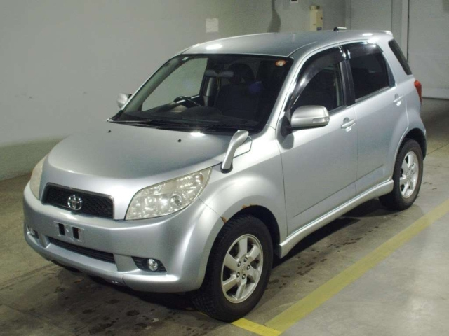 TOYOTA RUSH 2008