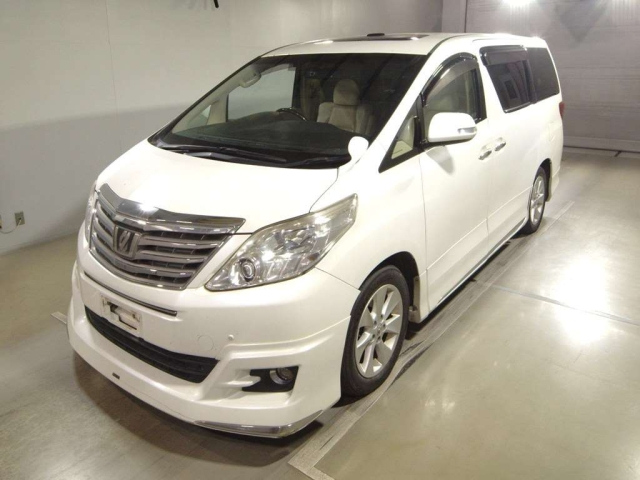 TOYOTA ALPHARD 2013