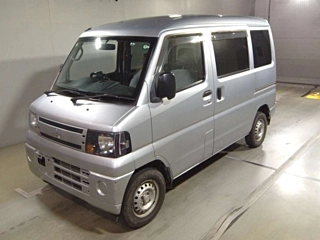 MITSUBISHI MINICAB VAN 2010