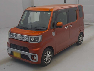 DAIHATSU WAKE 2015