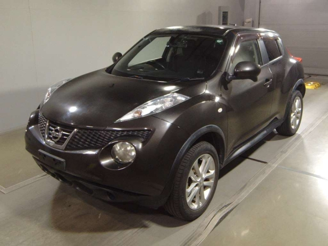 NISSAN JUKE 2011