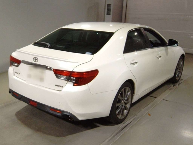 TOYOTA MARK X 2012