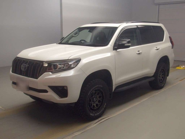 TOYOTA LAND CRUISER PRADO 2022