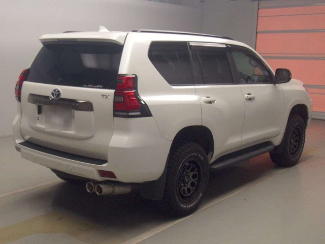 TOYOTA LAND CRUISER PRADO 2022