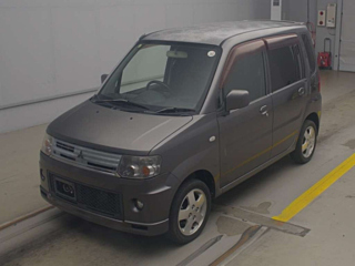 MITSUBISHI TOPPO 2008