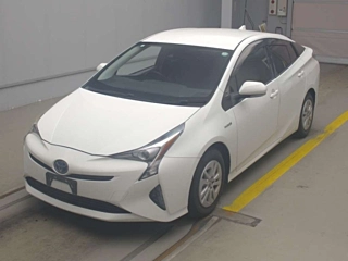 TOYOTA PRIUS 2016