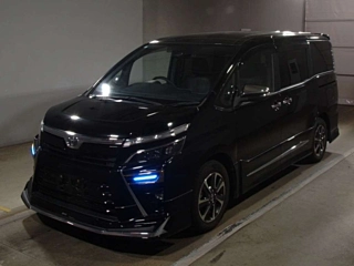 TOYOTA VOXY 2020