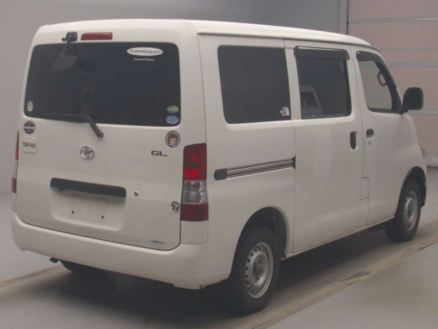 TOYOTA TOWN ACE VAN 2017