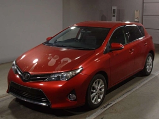 TOYOTA AURIS 2013