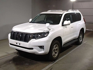 TOYOTA LAND CRUISER PRADO 2019