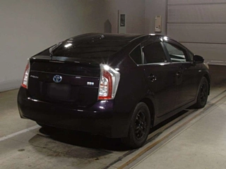 TOYOTA PRIUS 2013