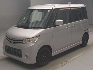 NISSAN ROOX 2012