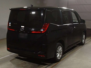 TOYOTA NOAH 2022