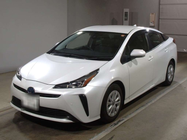 TOYOTA PRIUS 2021