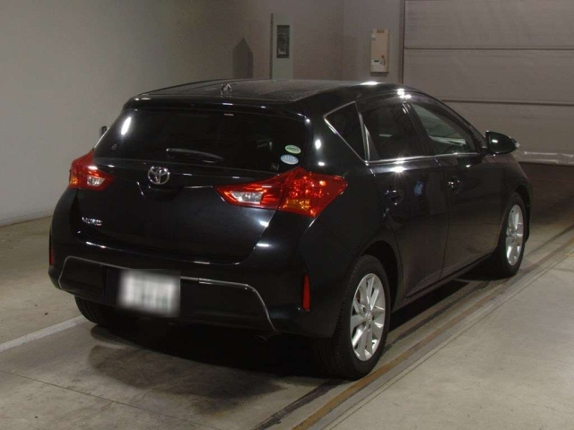 TOYOTA AURIS 2014