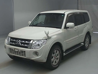 MITSUBISHI PAJERO 2011