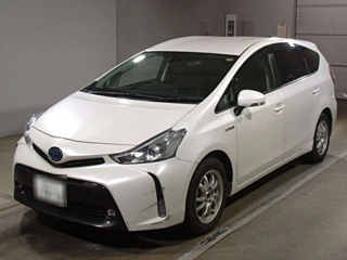 TOYOTA PRIUS ALPHA 2020