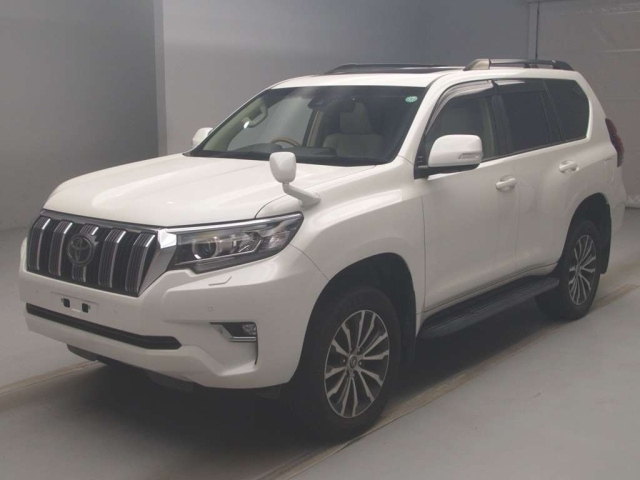 TOYOTA LAND CRUISER PRADO 2021