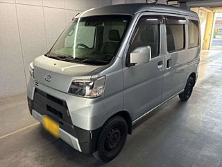 TOYOTA PIXIS VAN 2020