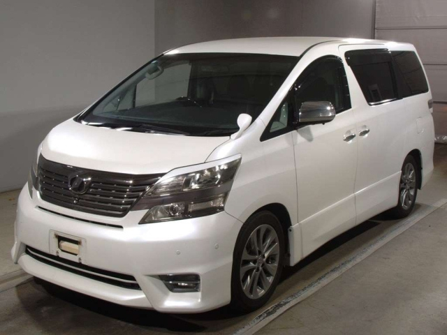TOYOTA VELLFIRE 2011